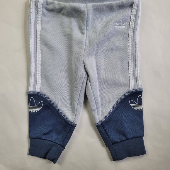 Adidas Original 2 Piece Crew Set - Picture 9 of 12